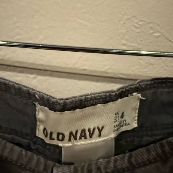 Women’s Gray Cargo Shorts - Picture 3 of 3